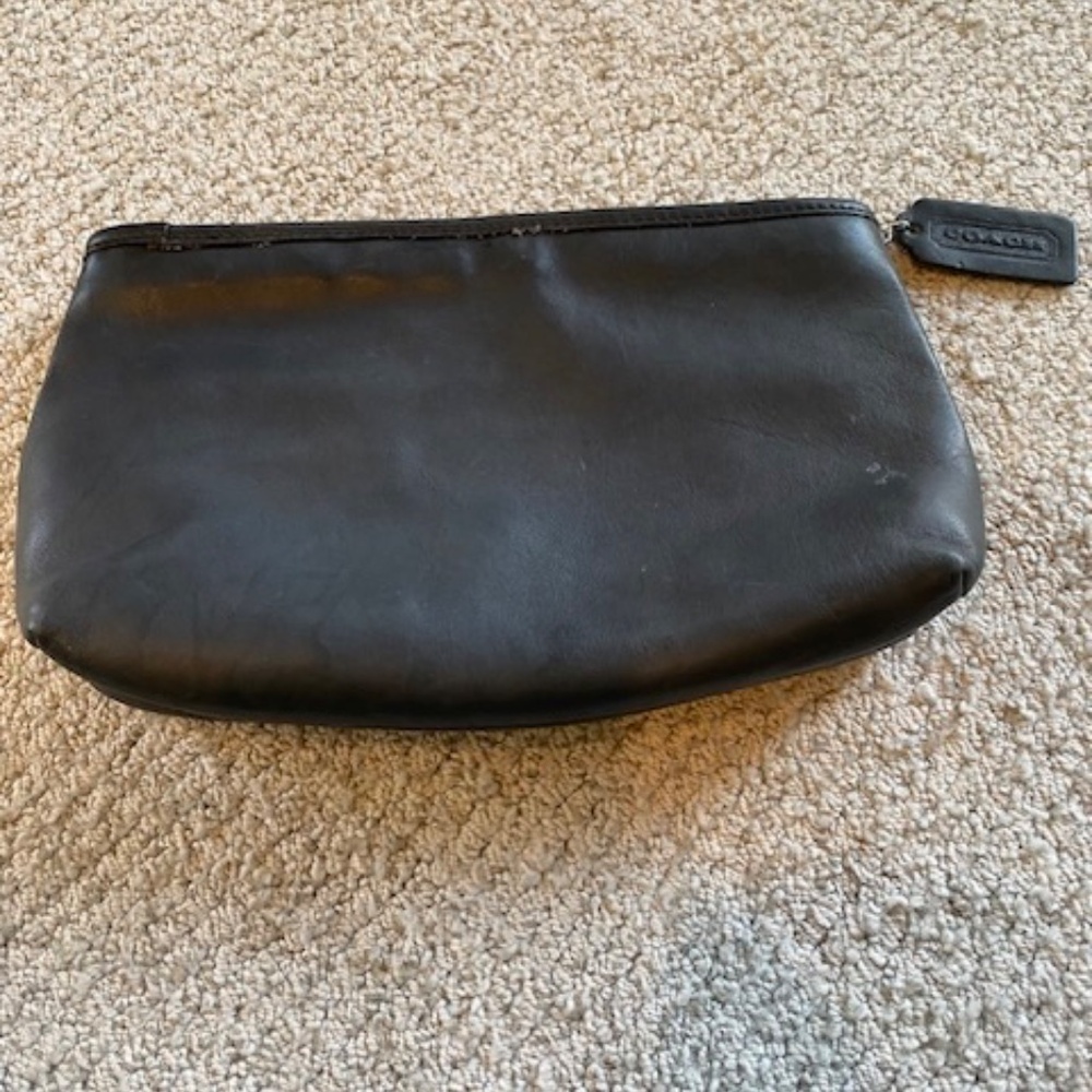 Coach Black Leather Clutch with Chain Tag – Striped Lining, 11"x6"